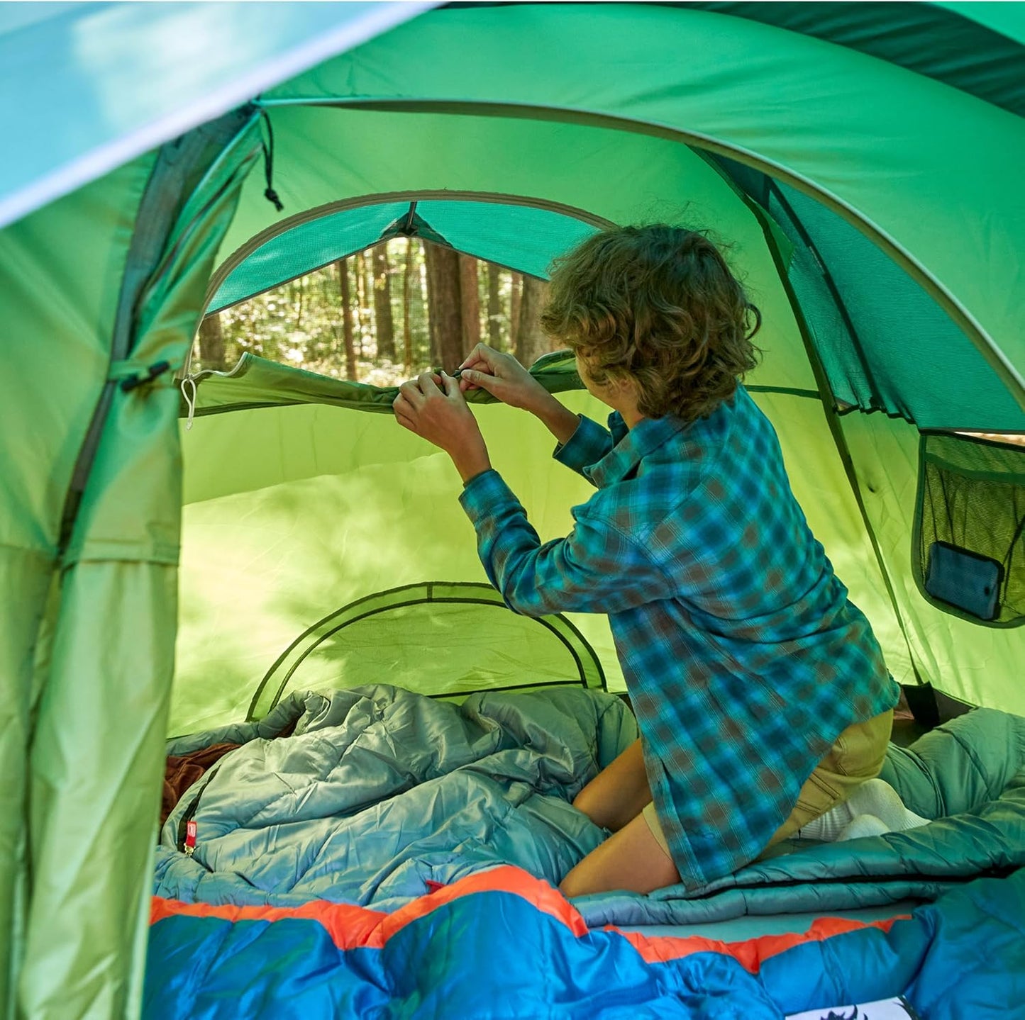 Sundome 2-Person Tent with Rainfly, Weatherproof Tent Sets Up in 10 Mins